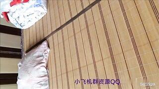 上集大叔诱玩鲜肉弟弟捅屁眼.mp4